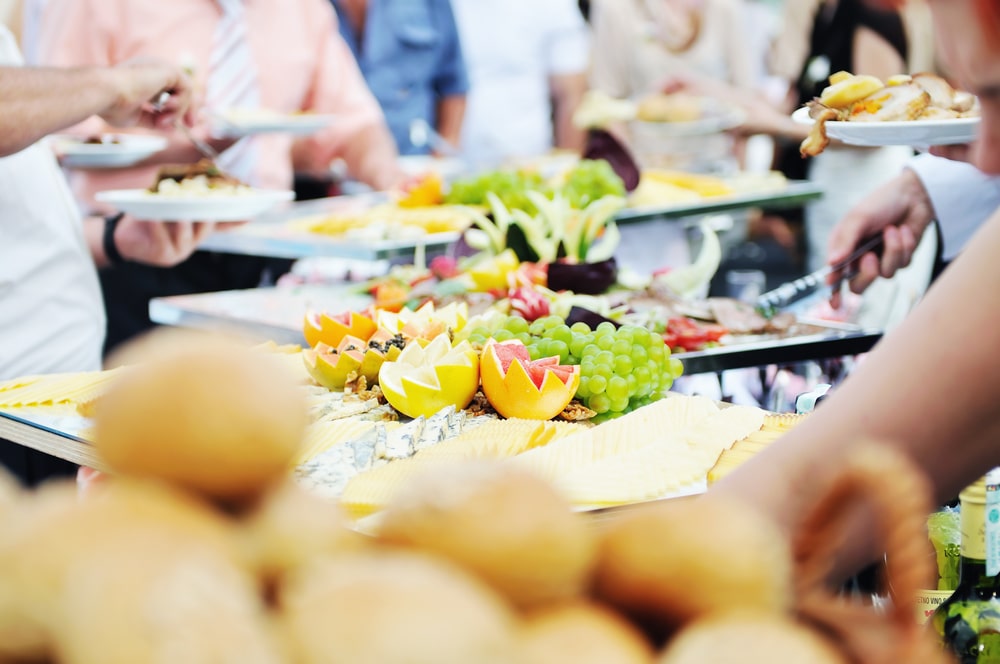  Organizacja szkoleń i konferencji – dlaczego warto wykupić catering?
